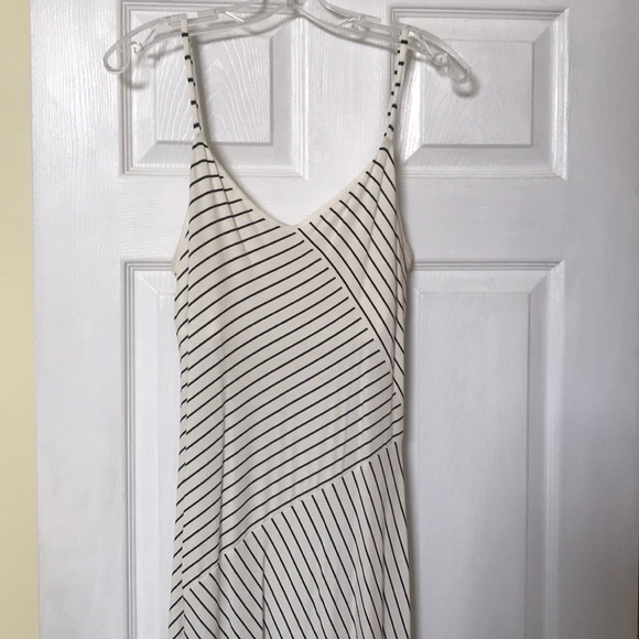 Ann Taylor Dresses & Skirts - Ann Taylor sundress